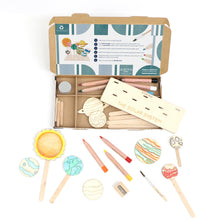 Load image into Gallery viewer, Solar System Craft Kit