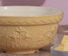 Load image into Gallery viewer, In The Meadow S30 Daffodil Mixing Bowl | Mason cash | Hadley Green Home