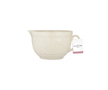 Load image into Gallery viewer, Mason cash in the meadow batter bowl | Hadley Green Home
