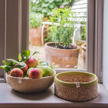 Load image into Gallery viewer, Seagrass & Jute Medium Shallow Basket – Natural/Green