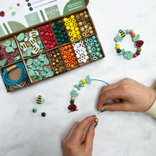 Load image into Gallery viewer, Minibeast Bracelet Making Kit