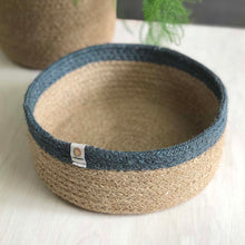 Load image into Gallery viewer, Jute Medium Shallow Basket – Natural/Grey