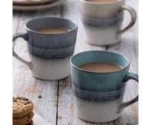 Load image into Gallery viewer, Reactive Fade Blue Mug with tea | Mason Cash | Hadley Green Home