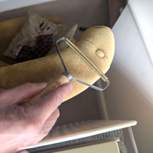 Load image into Gallery viewer, Wooden Lint &amp; Hair Remover, Pet Hair Remover
