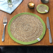 Load image into Gallery viewer, Set of 6 Seagrass &amp; Jute Tablemats - Natural/Green Table set | Hadley Green Home
