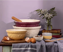 Load image into Gallery viewer, Set of ceramic Mason Cash 'in the meadow' collection mixing bowls on a table with a purple background | Hadley Green Home 
