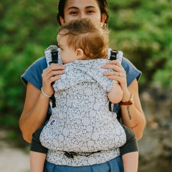 Almitra Tattva, full buckle carrier - Khadi Flora White Baby wearing | Little Twidlets