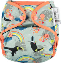 Load image into Gallery viewer, close parent  pop in Reusable Cloth nappy snaps Tocan Little twidlets 
