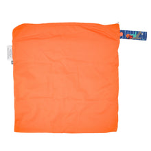 Load image into Gallery viewer, Back of close wet bag | Hadley Green Home
